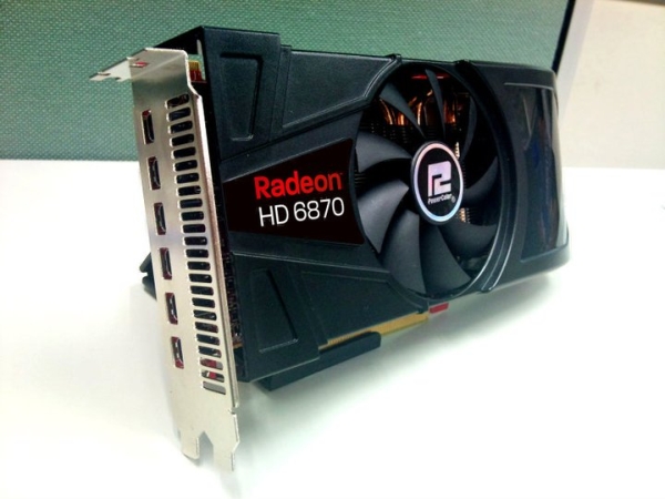 powercolor_eyefinity6HD6870_1