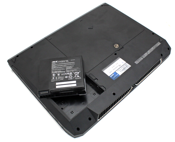 Asus-G74S-bottom2