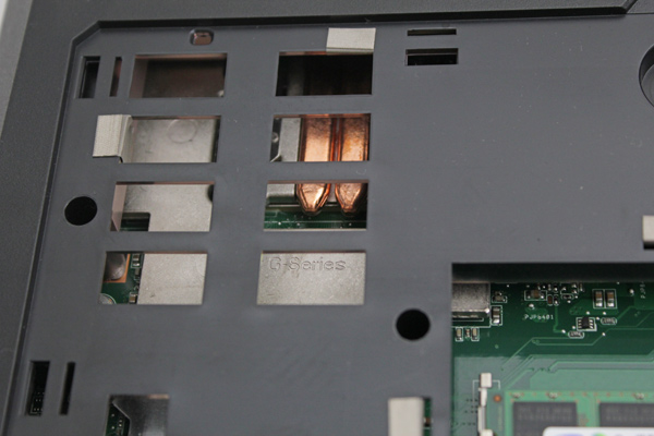 Asus-G74S-bottom6