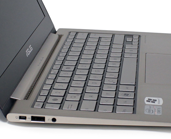 UX21E-keyboard