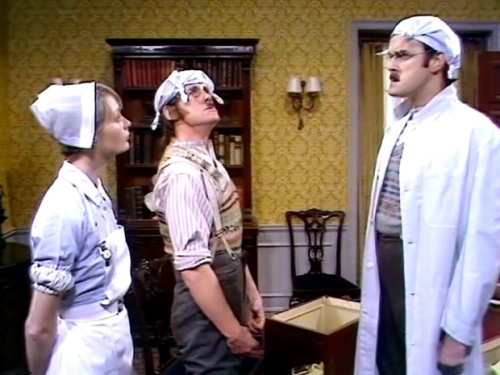 Siri stumbles as Apple botches AI race