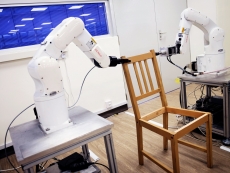 AI robot does something a human can't