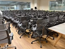 Daily Mail can't work out who to blame for chair sales