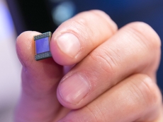 Intels' 10nm density is 2.7 times better